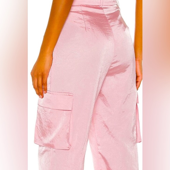 STUNNING & COMFY NWT Drawstring Satin Cargo Jogger Pant Pink Sz M - Picture 6 of 10
